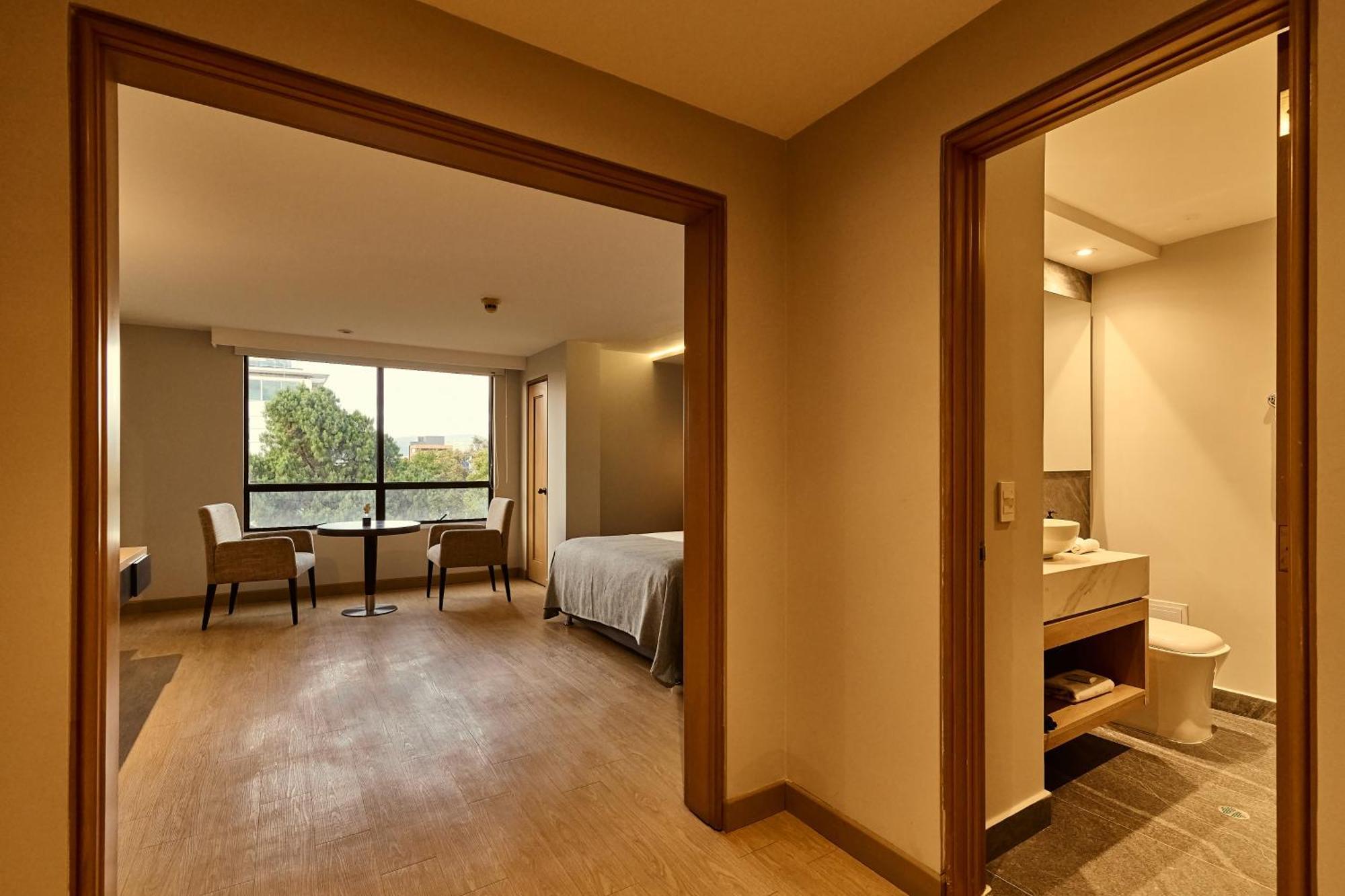Hotel Parque 97 Suites Bogota Exterior photo